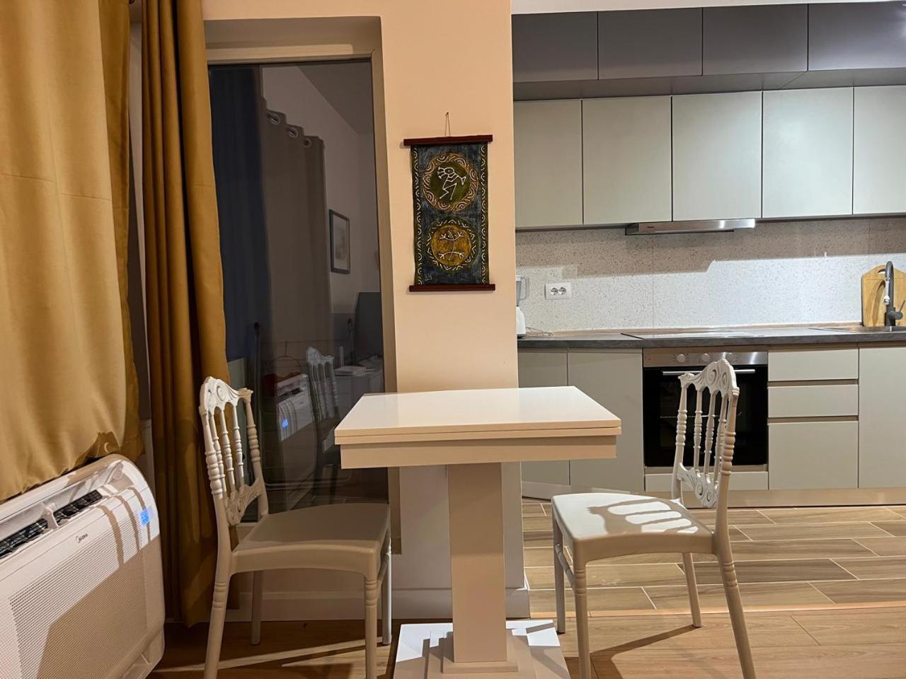 Dream Apartament Tirana Buitenkant foto